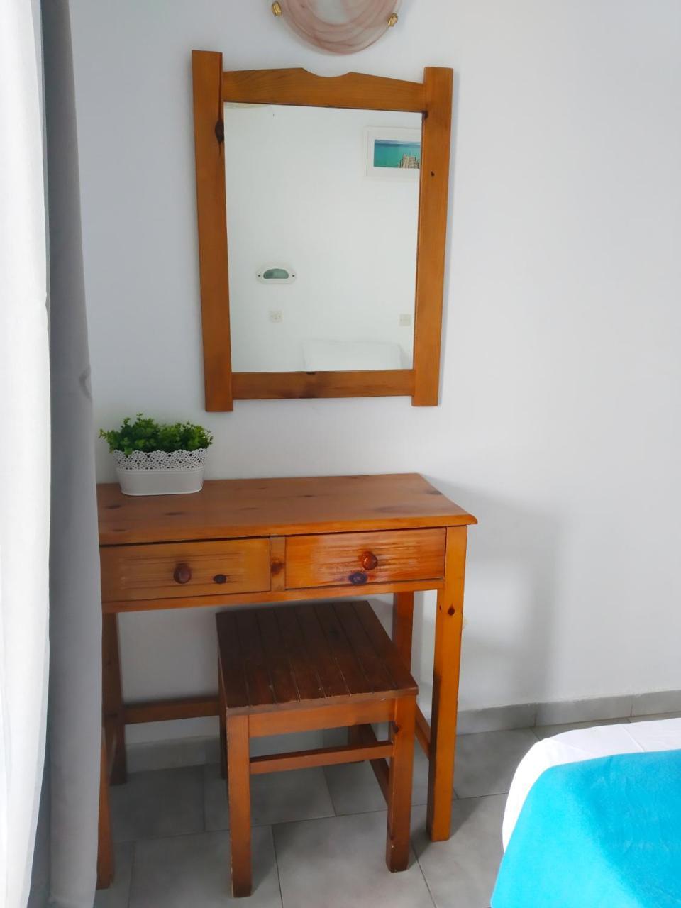 Pals Studios Pefki  Bagian luar foto