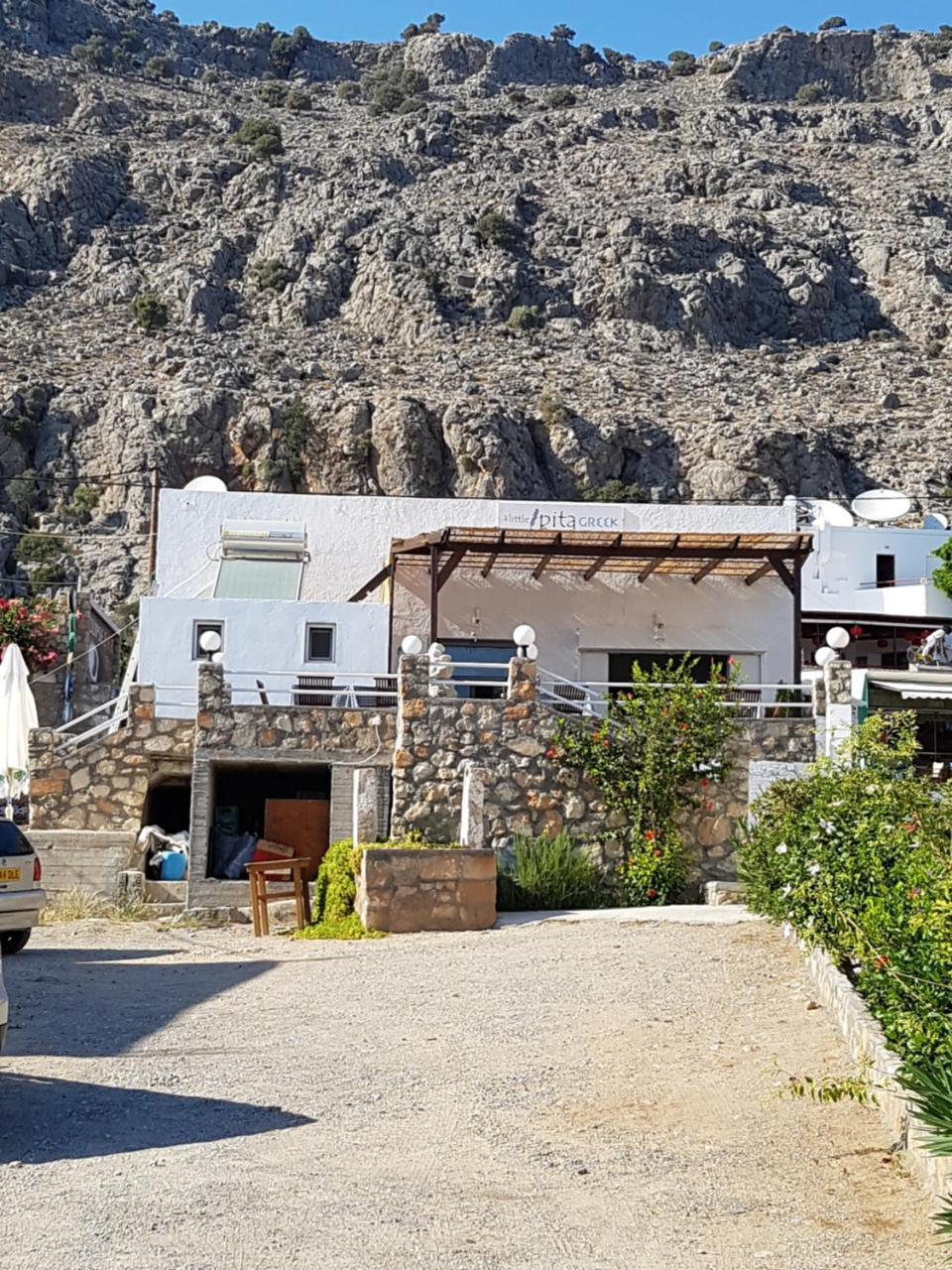 Pals Studios Pefki  Bagian luar foto
